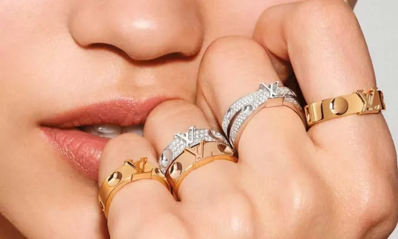 بی نظیرترین انگشتر زنانه طلا برند Louis Vuitton