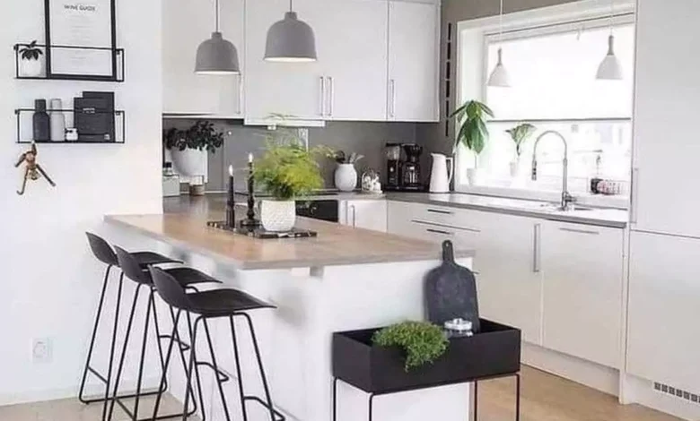 طراحی داخلی آشپزخانه به رنگ سفید مدرن