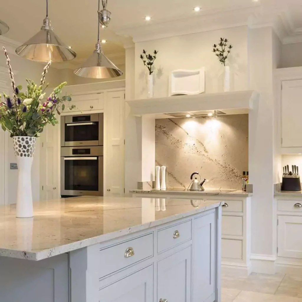 خاص ترین طراحی داخلی آشپزخانه با رنگ سفید