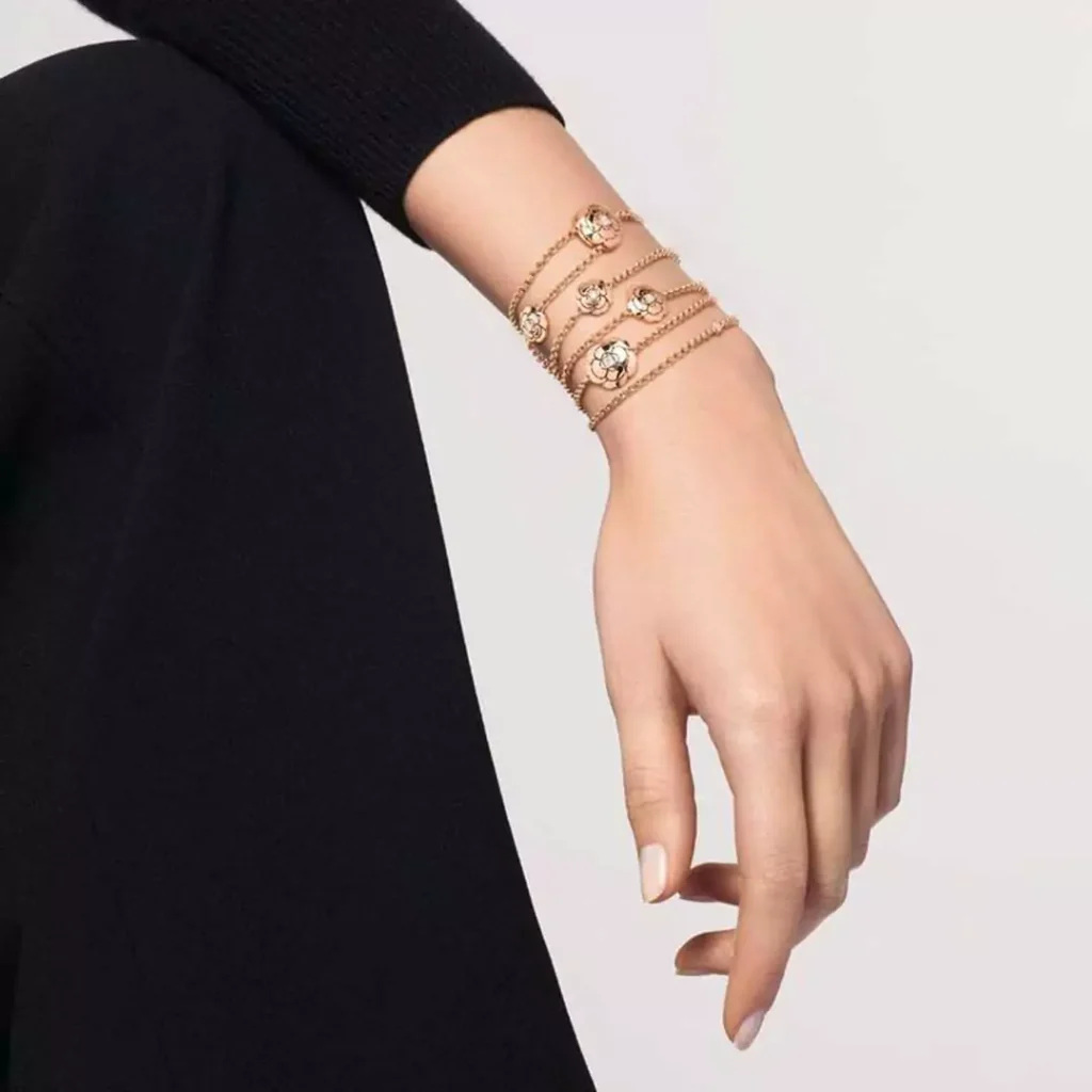 شیک ترین دستبندهای زنانه برند channel