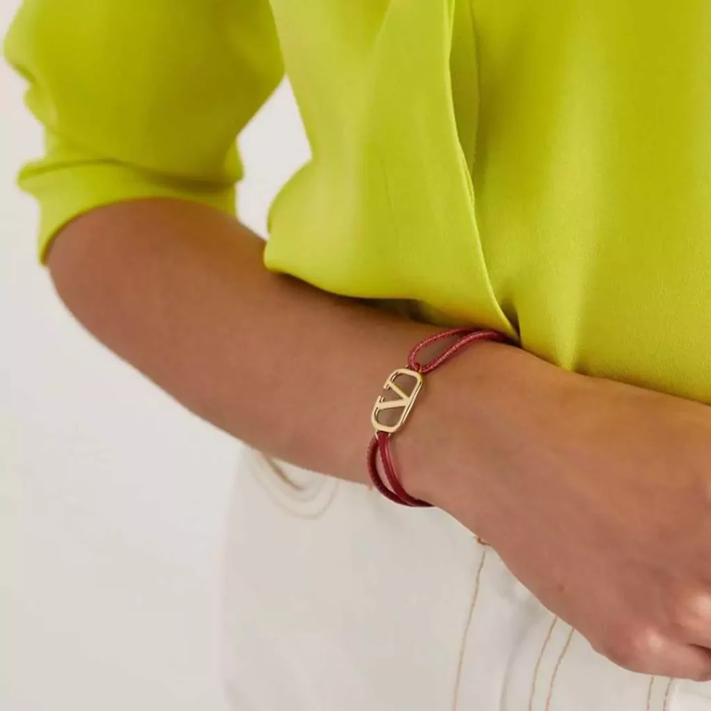 کیوت ترین دستبندهای زنانه برند Valentino