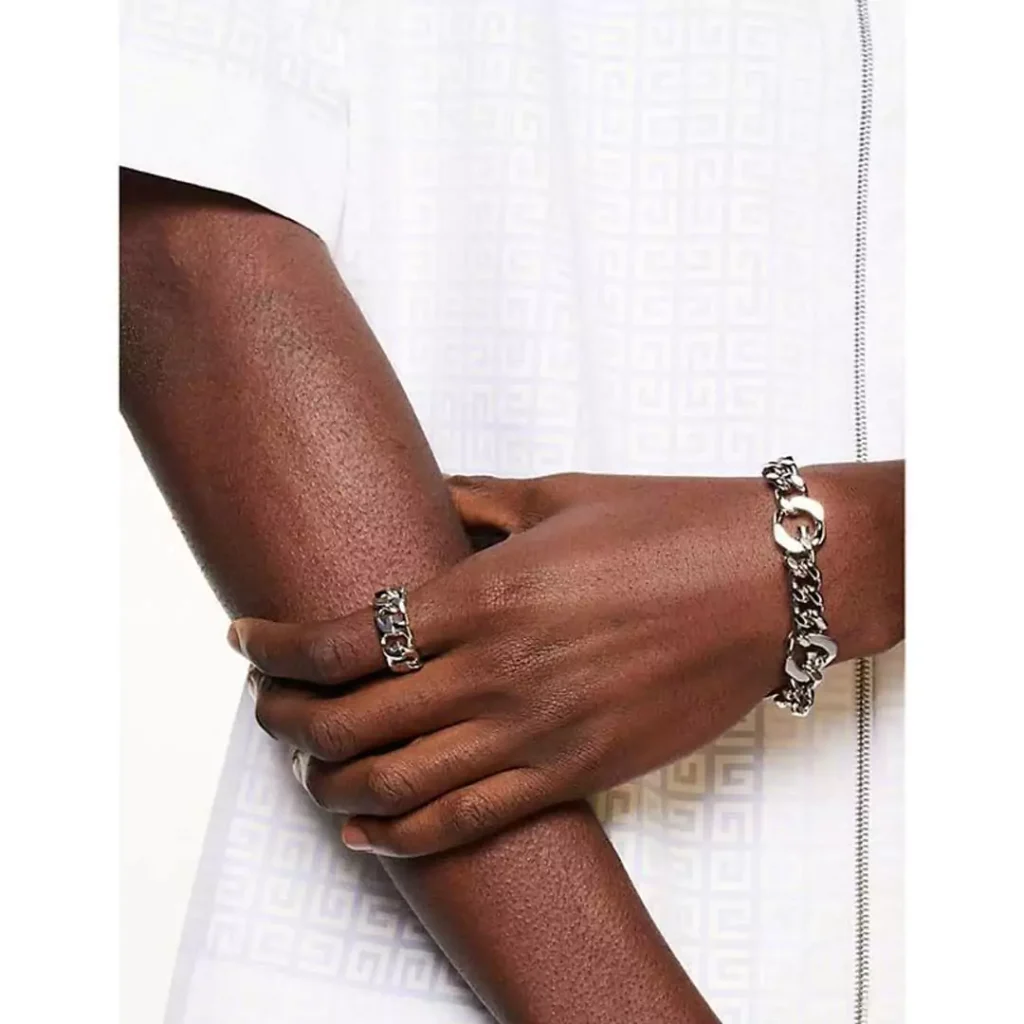 بهترین دستبندهای زنانه برند Givenchy