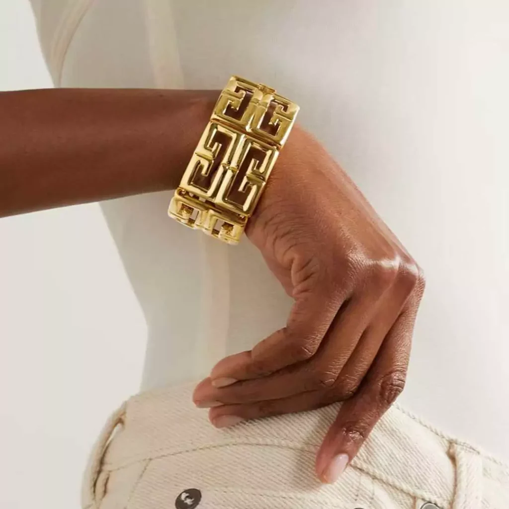متفاوت ترین دستبندهای زنانه برند Givenchy