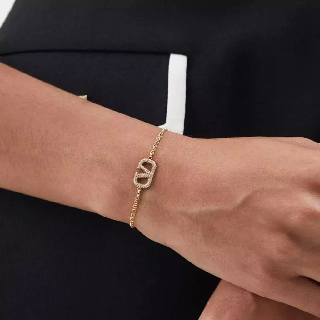 ظریف ترین دستبندهای زنانه برند Valentino