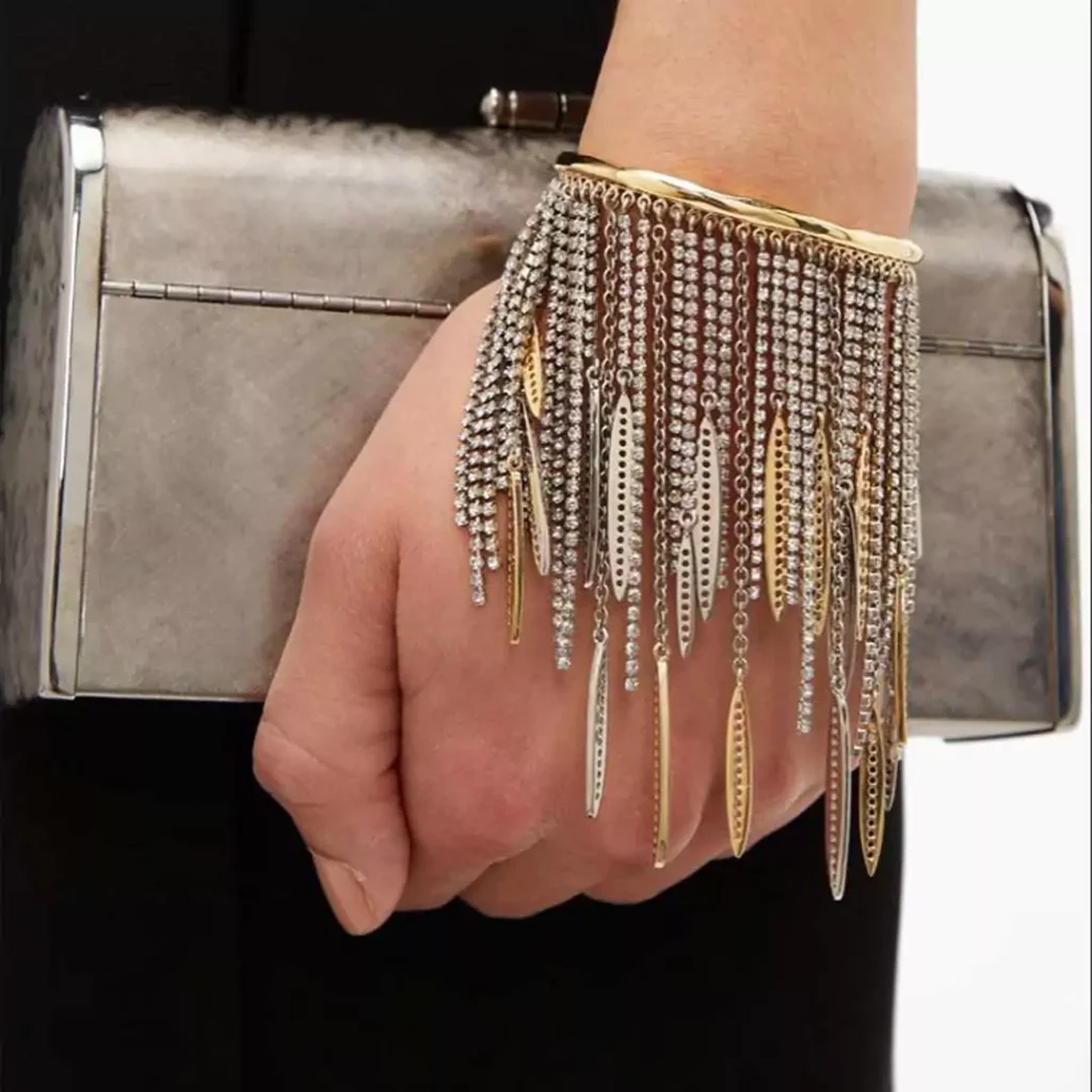 ترندترین دستبندهای زنانه برند Givenchy
