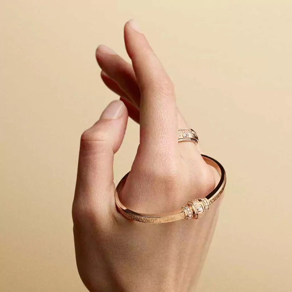 شیک ترین دستبندهای زنانه برند Piaget