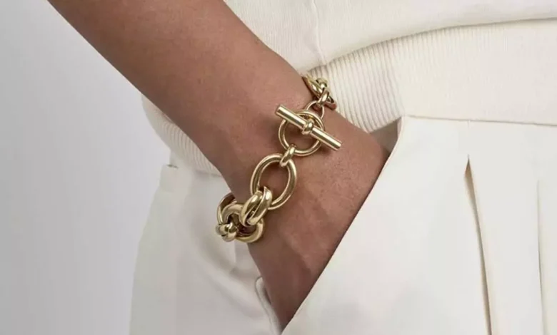 قشنگ ترین دستبند زنانه با قفل T