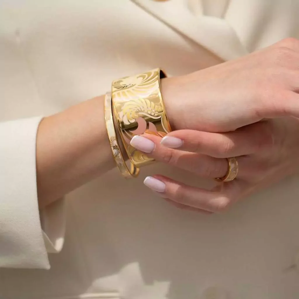 زیباترین دستبندهای زنانه برند Frey Wille