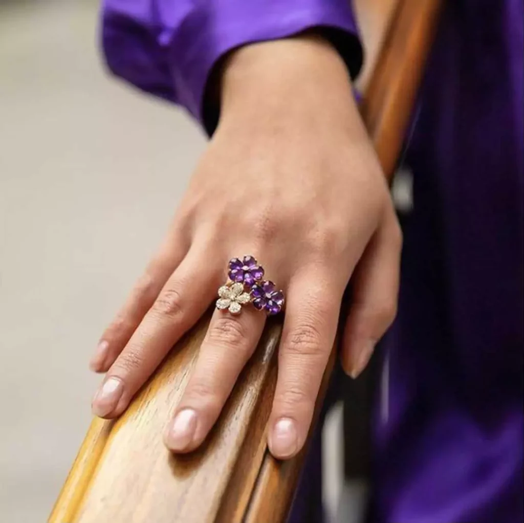 جذاب ترین انگشتر جواهر زنانه طرح گل