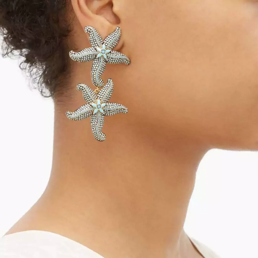 مدل گوشواره دخترانه از برند Begum Khan ستاره دریایی