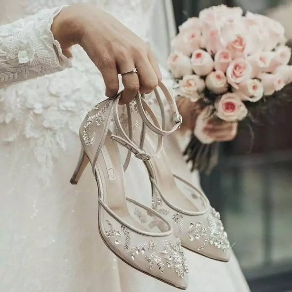 ترندترین کفش پاشنه بلند عروس 2024