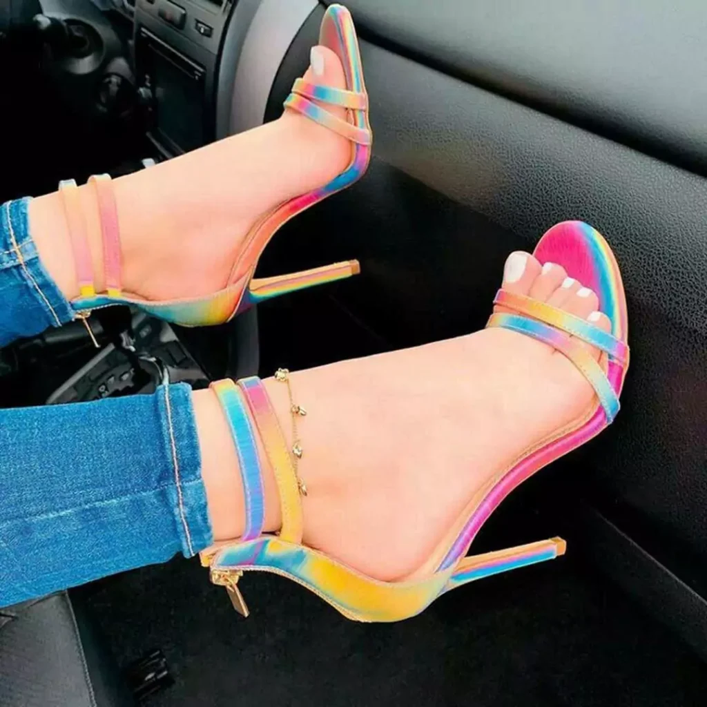 خاص ترین کفش مجلسی زنانه طرح رنگین کمان