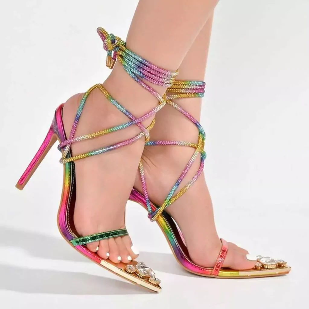 بی نظیرترین کفش مجلسی زنانه طرح رنگین کمان