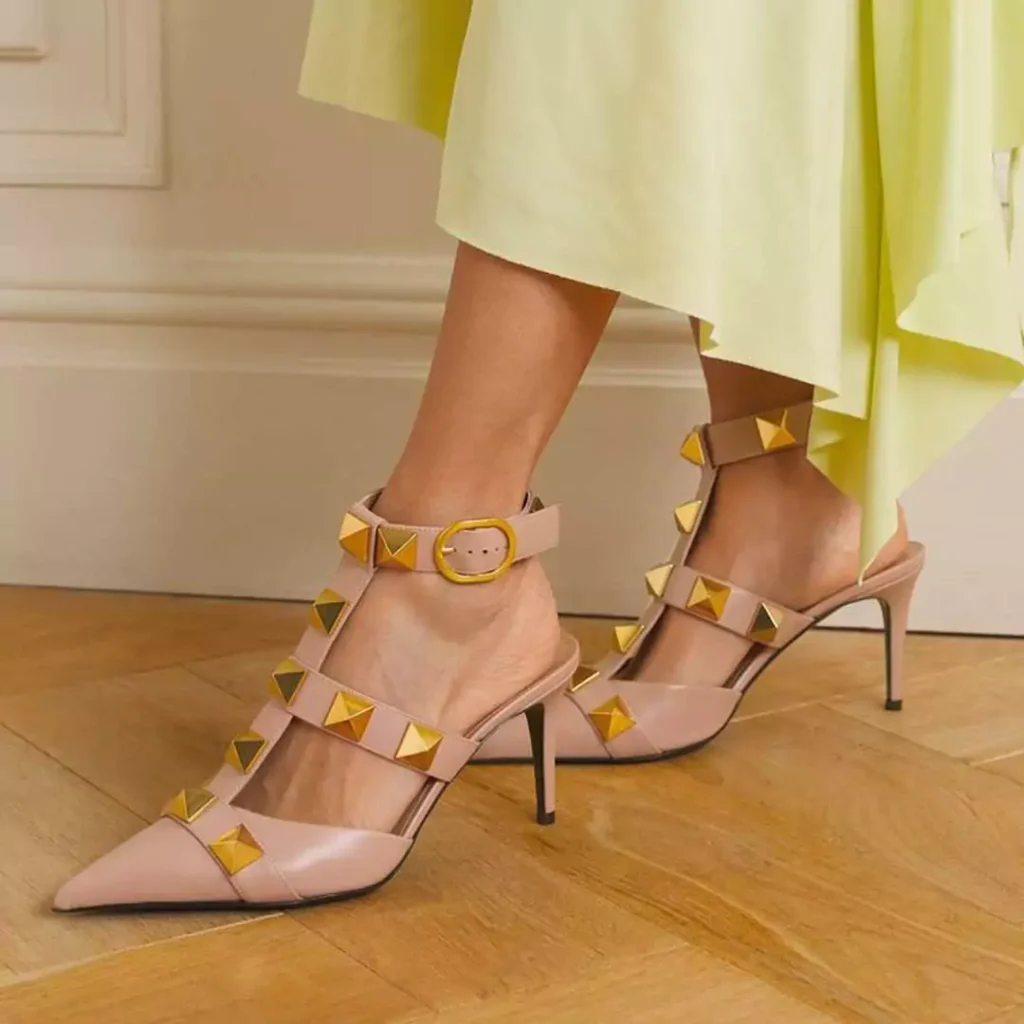 قشنگ ترین کفش مجلسی پاشنه بلند Valentino