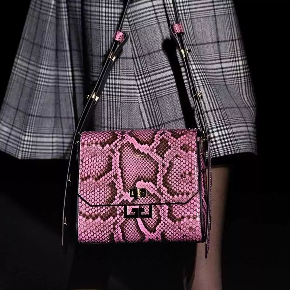 پرطرفدارترین کیف چرم زنانه از برند Givenchy