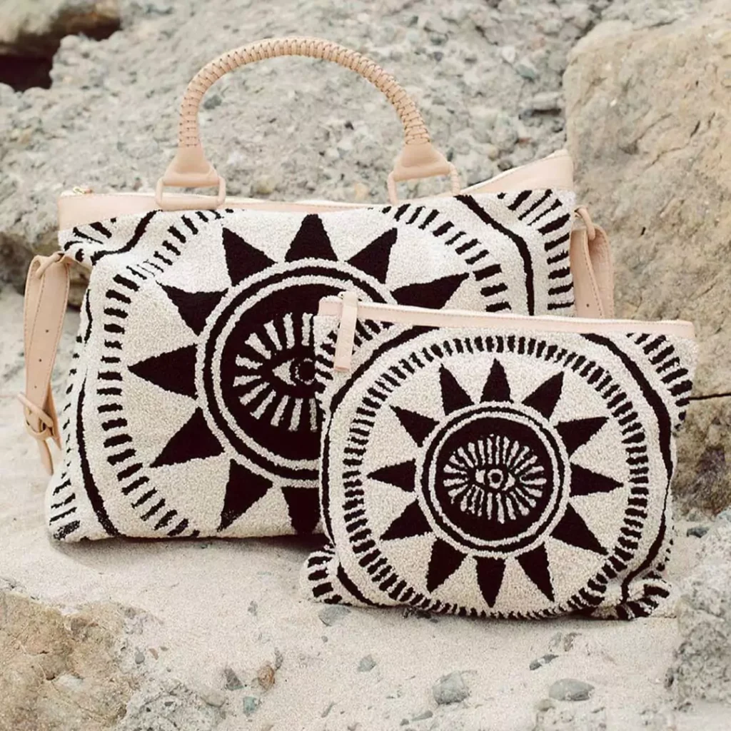 زیباترین کیف دوشی مسافرتی زنانه از برند Cleoballa