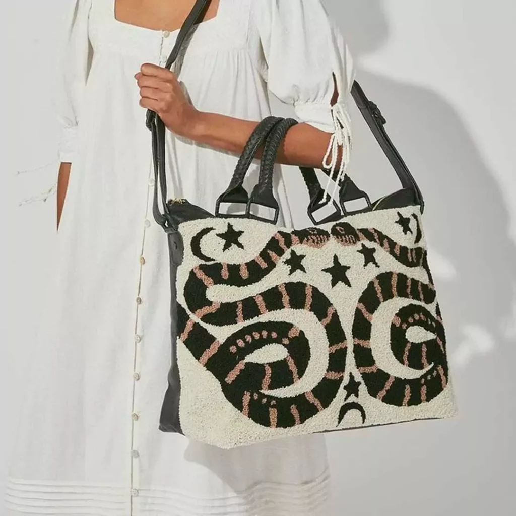 خاص ترین کیف دوشی مسافرتی زنانه از برند Cleoballa