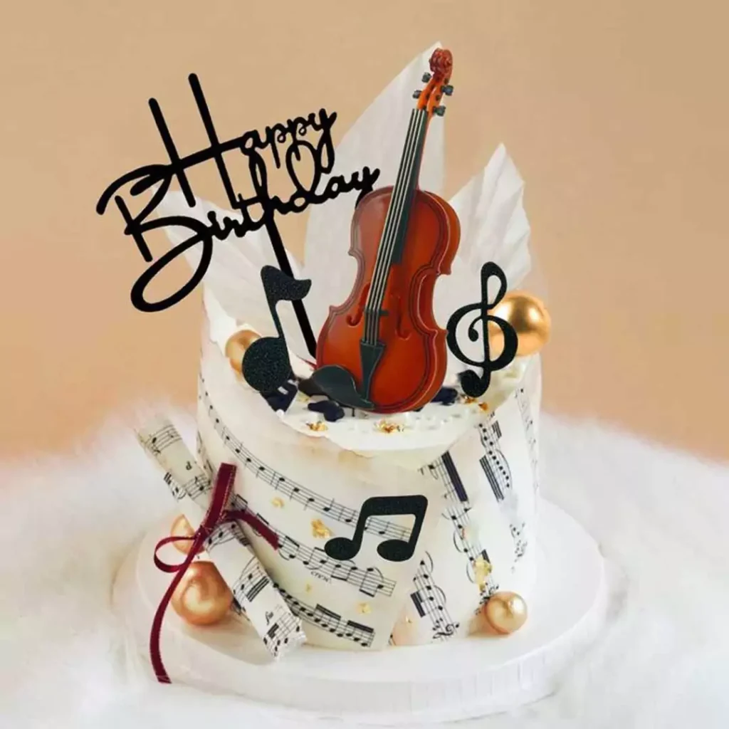 متفاوت ترین کیک تولد با تم موسیقی