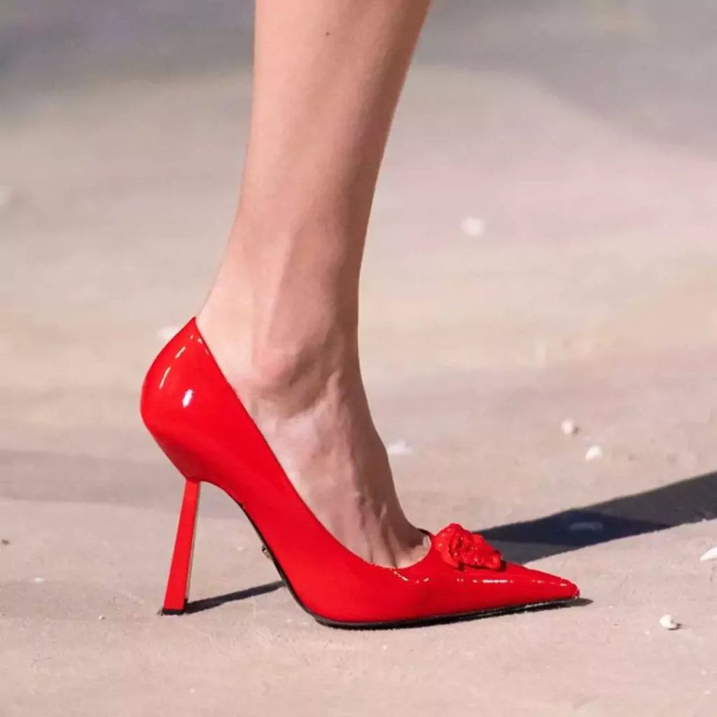 پرطرفدارترین کفش مجلسی پاشنه بلند قرمز