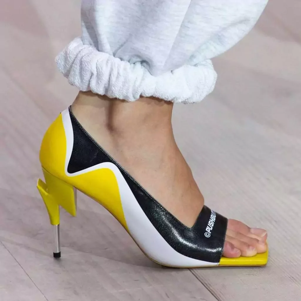جدیدترین کفش پاشنه بلند فانتزی دخترانه 2024