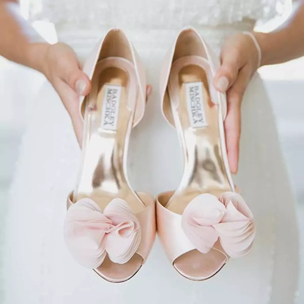 جذاب ترین کفش پاشنه بلند عروس هلویی