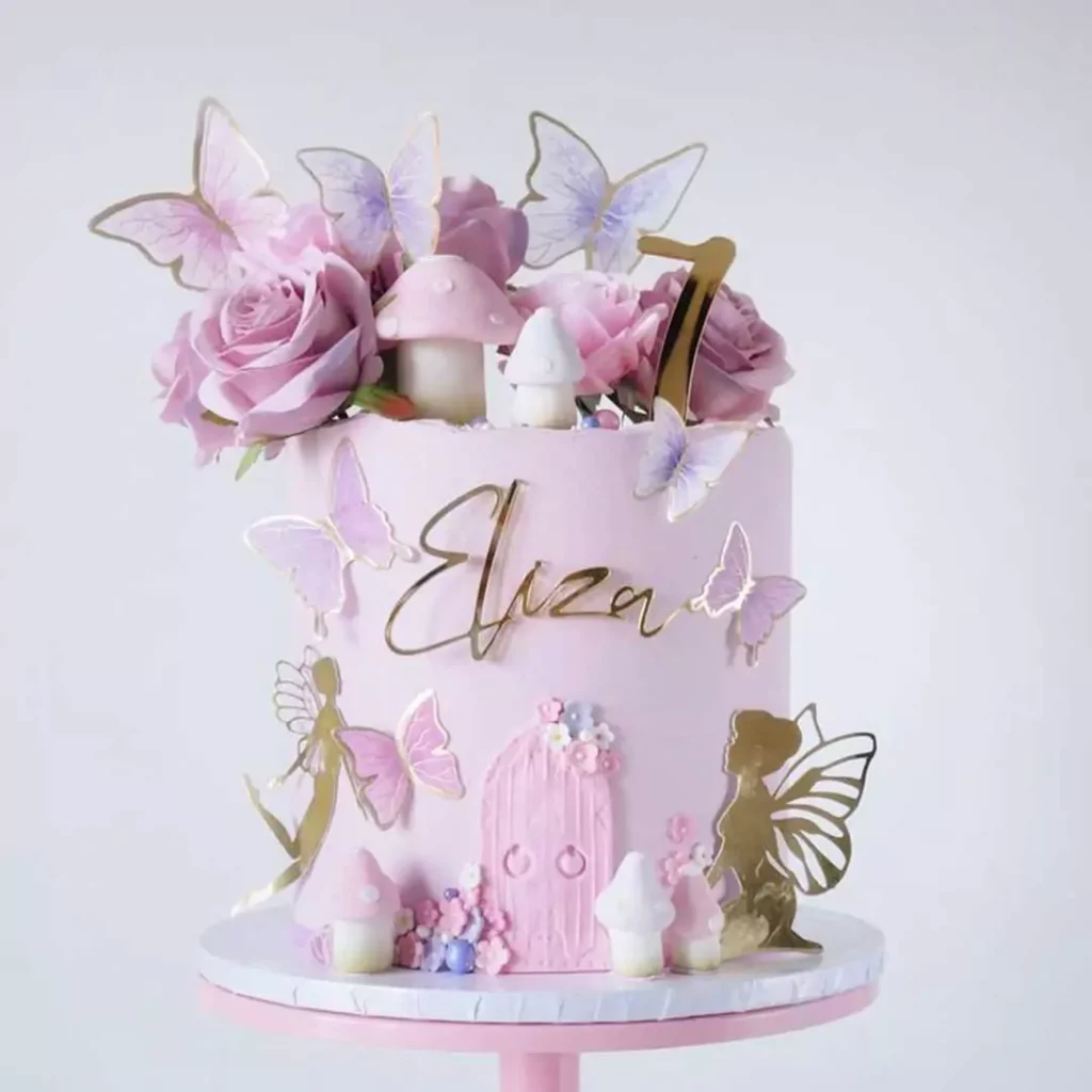 خاص ترین کیک تولد بهاری با طرح پروانه