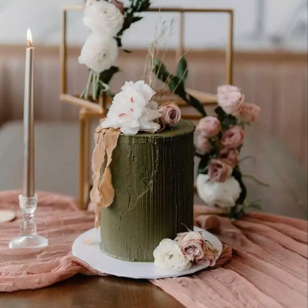شیک ترین کیک عروسی تابستانی 1403 سبز