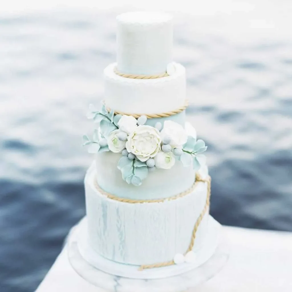 ناب ترین کیک عروسی ساحلی 2024ت تریناب