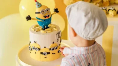 زیباترین کیک تولد بچگانه تم مینیون 2024
