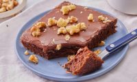 طرز تهیه کیک شکلاتی آسان و خوشمزه تگزاسی